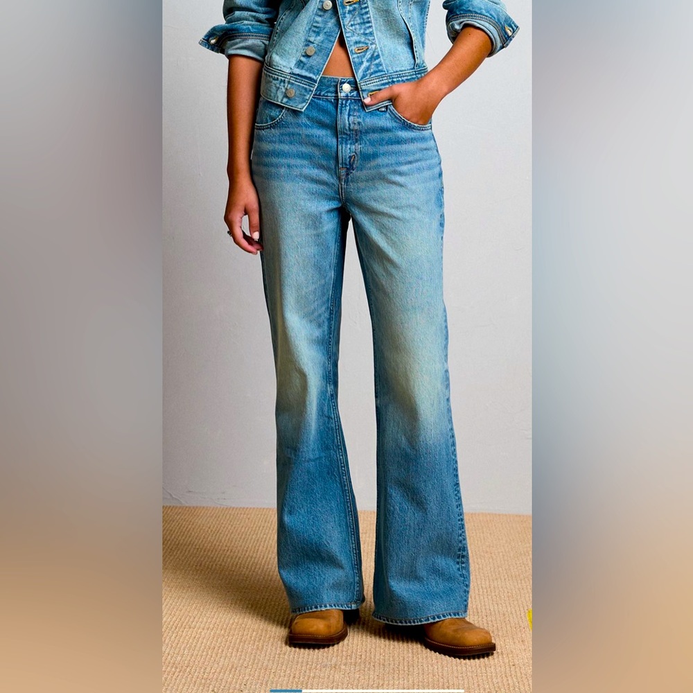 AE77 Premium Flare Jeans sz12